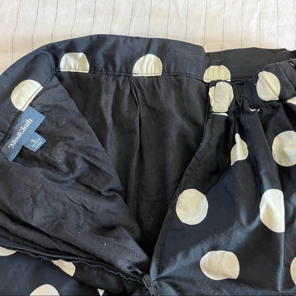 ModCloth midi skirt. - Picture 2 of 3